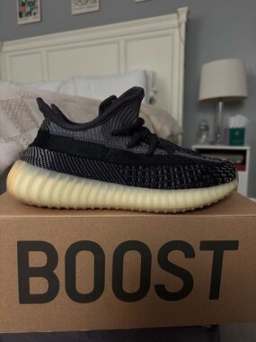 Yeezy Boost 350 V2 Black/Grey with Cream Sole Box Label